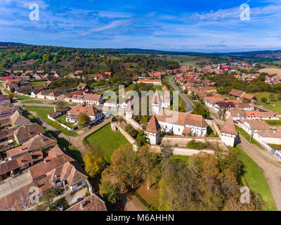 Cincsor Sächsische Wehrkirche in der Nähe von Sibiu in Siebenbürgen, Rumänien Stockfoto