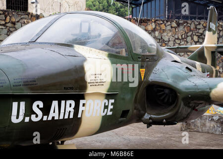 Eine amerikanische A-37 Dragonfly auf Anzeige im Kriegsmuseum in Ho Chi Minh City Vietnam Asien Stockfoto