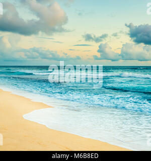 Sonnenuntergang über dem Meer. Sri Lanka Stockfoto