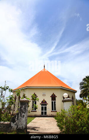 Papetoai protestantische Kirche in der Stadt Papeto'ai, Insel Moorea, Französisch Polynesien, Südsee. Stockfoto