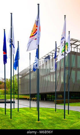 Besuchen offizielle FIFA-Hauptsitz in Zürich Stockfoto