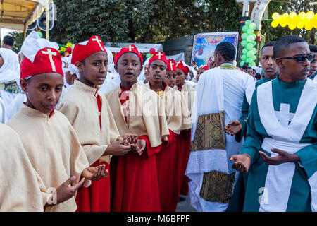 Orthodoxe äthiopische Christen feiern die drei Tage Festival der Timkat (Epiphanie), Addis Abeba, Äthiopien Stockfoto