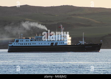 Das luxuriöse Kreuzfahrtschiff MV Hebridean Princess in Largs auf den Firth of Clyde. Stockfoto