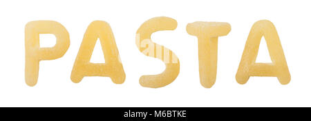 Briefe aus Pasta, auf weißem Hintergrund. Stockfoto