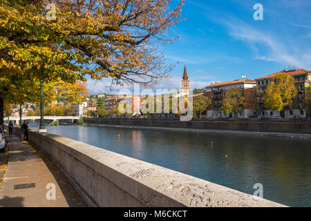 Etsch in Verona, Italien Stockfoto