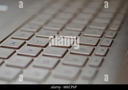 Tastatur eine bronzefarbene Laptop Stockfoto