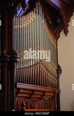 Komplizierte Designs auf die Orgelpfeifen in der St. Peter's Episcopal Church, in Fernandina Beach, auf Amelia Island, Florida. Stockfoto