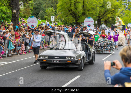 Melbourne, Australien - Der jährliche Moomba Parade am St Kilda Road Stockfoto