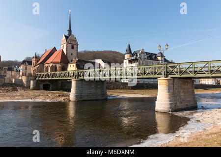 Blick auf den berühmten Panorama'' in Gera Untermhaus mit Brücke und die Kirche Marienkirche. Stockfoto