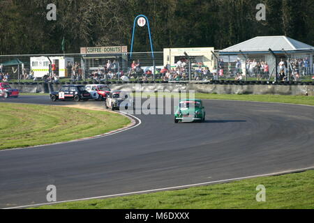 Mini 7 Racing in Castle Combe April 2015 Stockfoto
