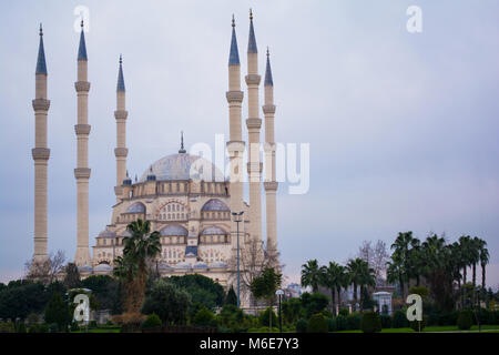 Adana sabanci Zentralmoschee in der Türkei Stockfoto