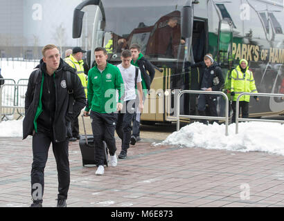 Celtic Spieler kommen für die William Hill Scottish Cup, Viertel Finale von Celtic Park, Glasgow. Stockfoto