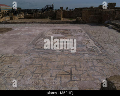 Ausgegraben Mosaiken im Großen Saal des Haus des Theseus stammen aus dem 2. Jahrhundert Nea Pafos Archäologischen Park in Kato Paphos, Paphos Süden Zyperns Stockfoto