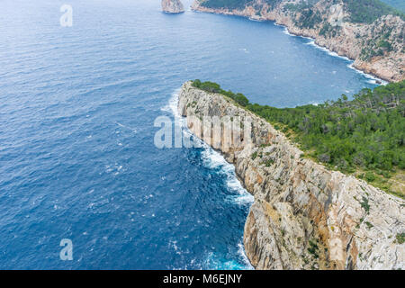 Klippen in Formentor, Region nördlich von der Insel Mallorca in Spanien Stockfoto