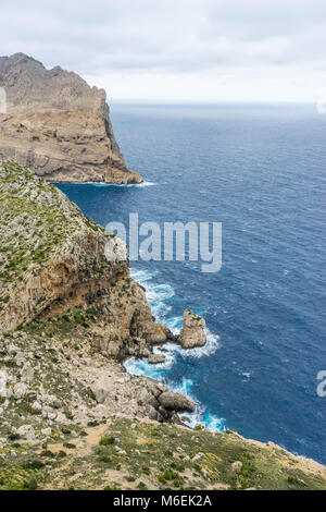 Klippen in Formentor, Region nördlich von der Insel Mallorca in Spanien Stockfoto