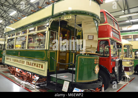 Nr. 33 der Straßenbahn von Ipswich Corporation Straßenbahnen. Transport Museum in Ipswich, Suffolk, England. Stockfoto