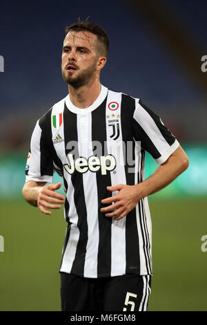 3. März 2018, Stadio Olimpico, Rom, Italien; Serie A Fußball, Lazio gegen Juventus Turin; Miralem Rudolph von Juventus Turin Credit: Giampiero Sposito/Alamy Live Neue Stockfoto