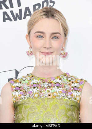 Santa Monica, Kalifornien, USA. 3 Mär, 2018. SAOIRSE RONAN kommt an 2018 Film Independent Spirit Awards in den Santa Monica Pier. Credit: Birdie Thompson/AdMedia/ZUMA Draht/Alamy leben Nachrichten Stockfoto