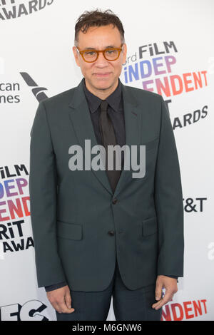 Santa Monica, Ca. 3 Mär, 2018. Fred Armisen an der 2018 Film Independent Spirit Awards in Santa Monica, Kalifornien am 3. März 2018. Quelle: Steve Rose/Medien Punch/Alamy leben Nachrichten Stockfoto