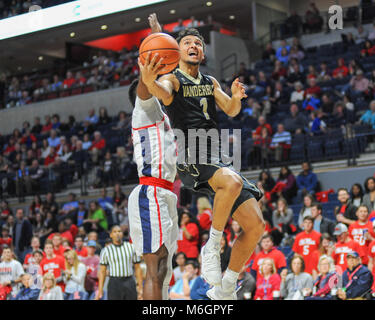 März 03, 2018; Oxford, MS, USA; Vanderbilt Guard, Payton Willis (1), fährt zum Hoop Vergangenheit der Ole Miss Verteidigung. Die Vanderbilt Commodores besiegten die Ole Miss Rebels, 82-69, im Pavillon am Ole' Fräulein Kevin Lanlgey/CSM Credit: Cal Sport Media/Alamy leben Nachrichten Stockfoto