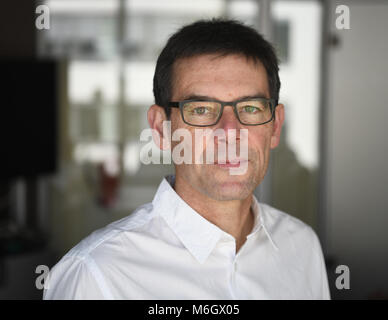 02 März 2018, Deutschland, Berlin: Martin Wikelski, Direktor des Max-Planck-Instituts für Ornithologie in Radolfzell. Foto: Soeren Stache/dpa Stockfoto