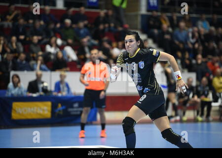 Bukarest, Rumänien - März 04, 2018: Handball Match zwischen CSM Bukarest und Midtjylland in der Hauptrunde der EHF Champions League 2017/18 in der Sala Polivalenta, Bukarest, Rumänien. Credit: Alberto Grosescu/Alamy leben Nachrichten Stockfoto