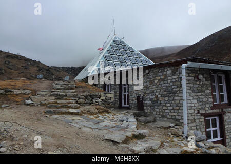 Ansicht des EVK 2 CNR-Labor, das "research center Italienische Pyramide", Lobuche, Everest Base Camp trek, Nepal