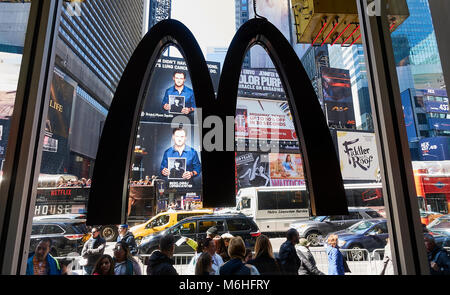 McDonald's-Restaurant am Times Square Stockfoto