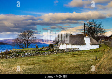 Eine traditionelle Blackhouse auf Isle Of Skye. Stockfoto