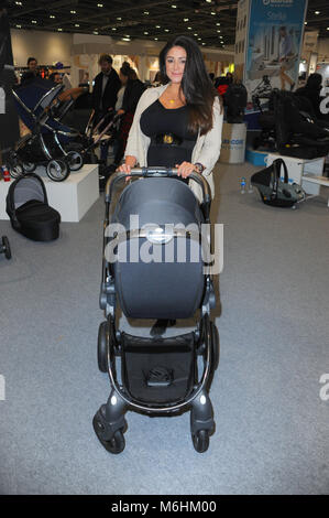 Casey Bachelor-studium an der Baby Show in Excel London, 2. März 2018 Stockfoto