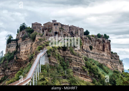 Civita ist ein Ortsteil der Gemeinde Bagnoregio, in der Provinz von Viterbo, in der Region Latium, der Teil der schönsten Städte in Italien Stockfoto