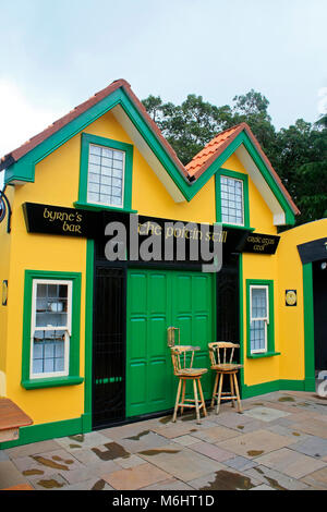 Die Poicin noch Bar Byrnes Bar Carmel Rosengarten Masonmill Perth Hills W.A. Western Australia Stockfoto