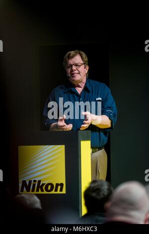 Joe McNally, Fotograf, Nikon Ambassador Reden an der Fotografie zeigen 2017 im NEC Birmingham, Großbritannien auf dem Nikon Stand 20. MÄRZ 2017: Foto C Stockfoto