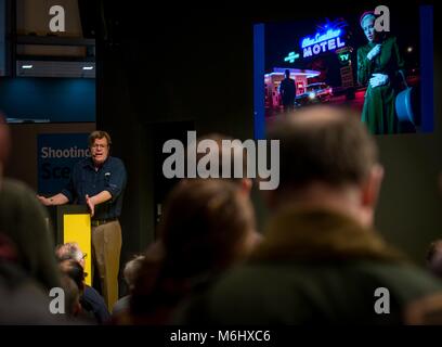 Joe McNally, Fotograf, Nikon Ambassador Reden an der Fotografie zeigen 2017 im NEC Birmingham, Großbritannien auf dem Nikon Stand 20. MÄRZ 2017: Foto C Stockfoto