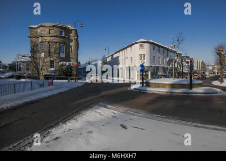 Calverley Park Crescent, Tunbridge Wells, Tier aus dem Osten Schneefall im März 2018 Stockfoto