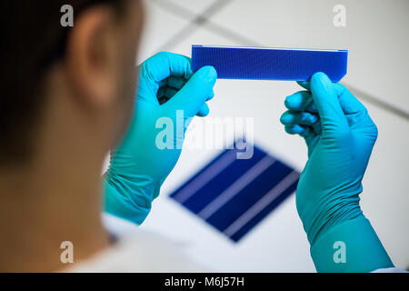 Forschung und Produktion von Solarzellen Stockfoto