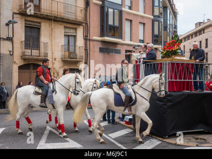 Reus, Spanien. März 2018: Die Segnung der Tiere und sogar Haustiere am Tag des Heiligen Antonius, dem Schutzpatron der Tiere, ist eine katholische Tradition in Sp Stockfoto