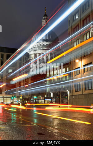 Die St Paul's Kathedrale, Le St. Martin's Grand, City of London, Vereinigtes Königreich Stockfoto