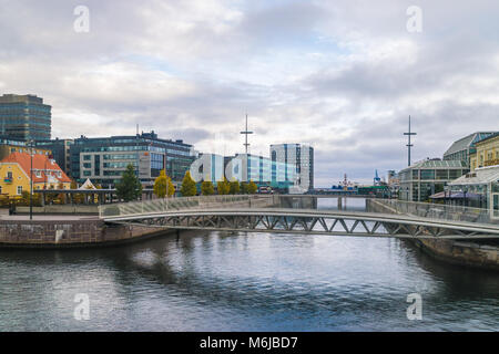 Malmö, Schweden - 23. OKTOBER 2016: Schöne Malmö Architektur an einem bewölkten Tag. Stockfoto
