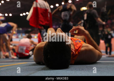 Birmingham, Großbritannien. 3 Mär, 2018. IAAF World Indoor Championships. Eine niederländische Athleten liesa auf der Spur nach den Siebenkampf. Credit: Ben Stand/Alamy leben Nachrichten Stockfoto