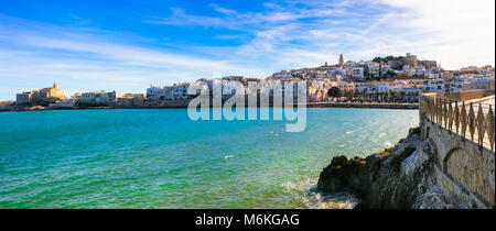 Schönes Dorf, Panoramaaussicht Vieste, Apulien, Italien. Stockfoto