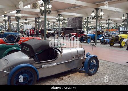 Automobil Museum Parkplatz