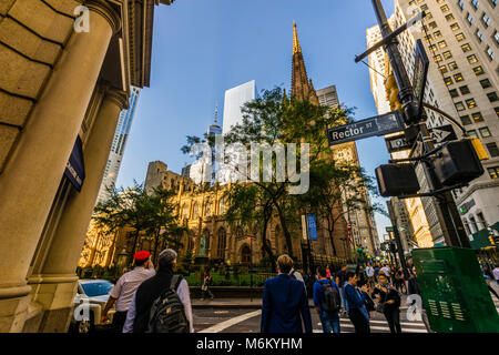 Die Trinity Church von Wall Street Manhattan New York, New York, USA Stockfoto