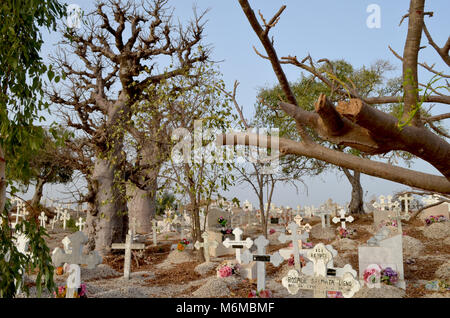 Die muslimischen und christlichen Friedhof in Joal-Fadiouth, Petite Côte, Senegal Stockfoto