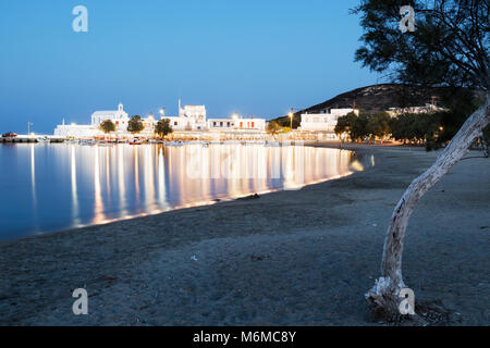 Blick entlang Sand Strand bei Nacht, Pollonia, Milos, Kykladen, Ägäis, Griechische Inseln; Griechenland; Europa Stockfoto