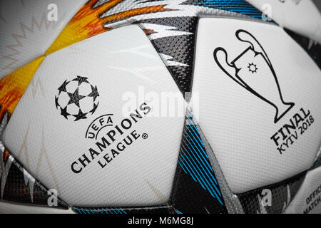 Kiew, Ukraine - 22. Februar 2018: Finale der UEFA Champions League Ball im Finale der 2017-18 UEFA Champions League. Stockfoto