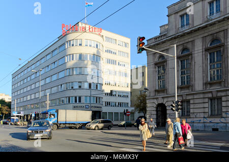 Gdynia Rathaus (erbaut 1935), 10. Februar Straße. Ein Beispiel für moderne Architektur der Zwischenkriegszeit. Provinz Pommern, Polen, Europa. Stockfoto