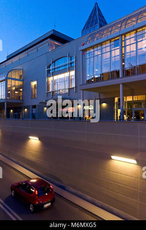 Haffner Shopping Center und Straßentunnel. Sopot, Provinz Pommern, Polen, Europa. Stockfoto