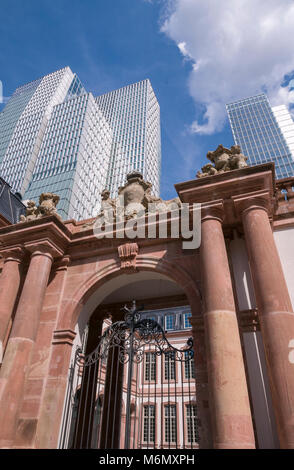 Palais Thurn und Taxis mit Nextower, Frankfurt, Hessen, Deutschland, Europa Stockfoto