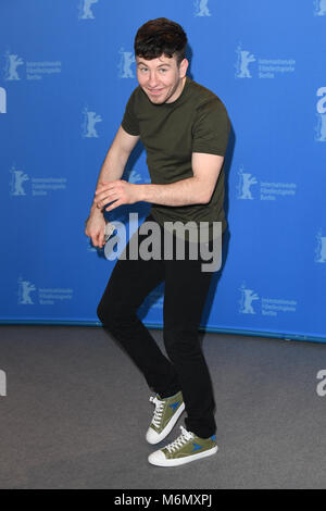 Barry Keoghan nimmt an der 68. Berlinale Die Internationalen Filmfestspiele Berlin photocall Schwarz 47 in Berlin. 16. Februar 2018 © Paul Treadway Stockfoto